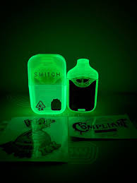 BOUTIQ SWITCH GLOW 2G DISPOSABLE
